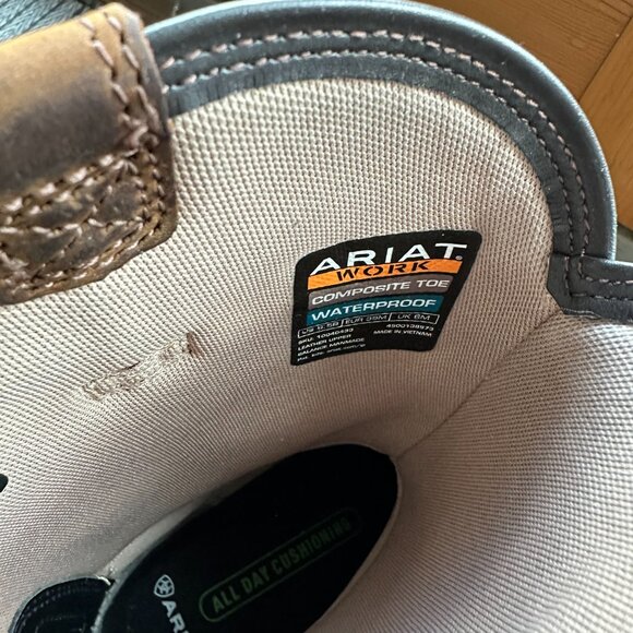 Ariat Leather Cowboy Boots - Picture 4 of 6